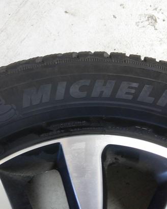4 GOMME CON CERCHIO IN LEGA RENAULT KOLEOS