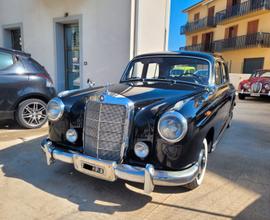 MERCEDES BENZ 220 PONTON