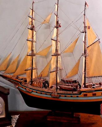 Veliero in legno "oceanik"