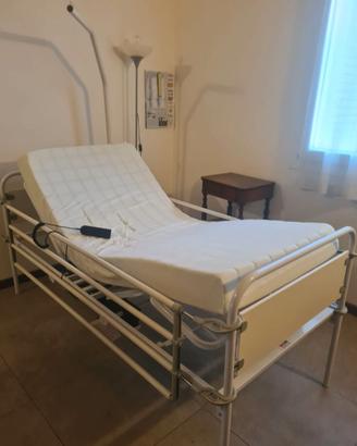  Letto Ortopedico Elettrico con Sponde + Materasso