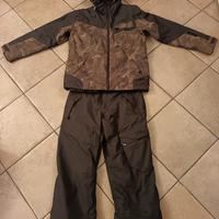 Abbigliamento completo snowboard