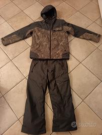 Abbigliamento completo snowboard