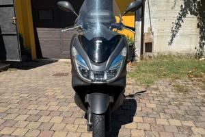 Honda PCX 150 (2014) Grigio opaco