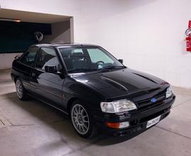 Ford Escort 2.0i 16V RS