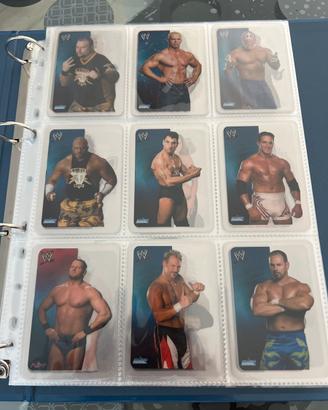 Album pieno di carte WWE primi anni 2000