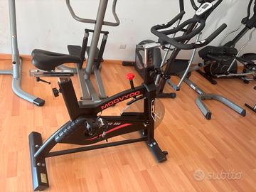 attrezzi palestra 