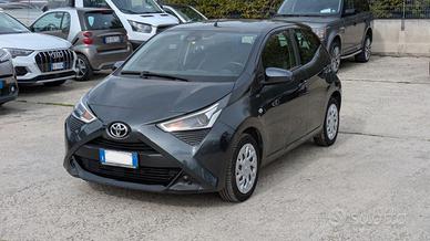 TOYOTA Aygo Connect 1.0cc 72cv TELECAMERA SAFETY