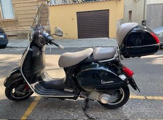 Piaggio Vespa 300 GTS - 2008