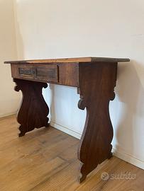 Tavolo consolle antico tirolese con cassetto