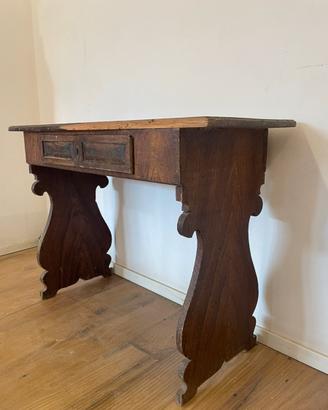 Tavolo consolle antico tirolese con cassetto