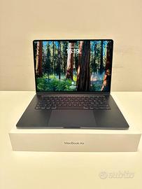 MacBook Air 15" Chip M3 (2024) - 24GB RAM / 512GB