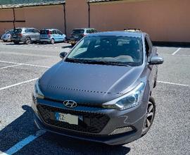 HYUNDAI i20 - 2015