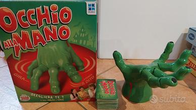 Gioco società Occhio alla mano