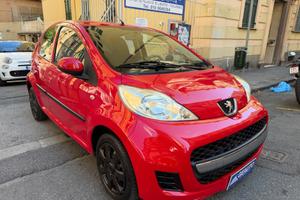 Peugeot 107 1.0 68CV 5 Porte Sweet Years