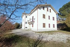 VILLA SINGOLA A CANTALUPO LIGURE