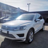 Volkswagen Touareg 3.0 Tdi cv204 Tiptronic BlueMot