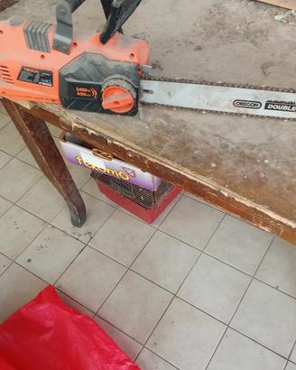 motosega elettrica 