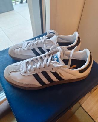Scarpe sneakers