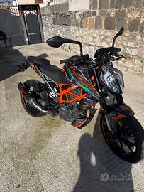 KTM 125 Duke - 2024