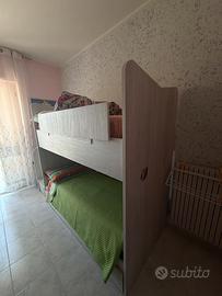 Letto a castello in legno come nuovo