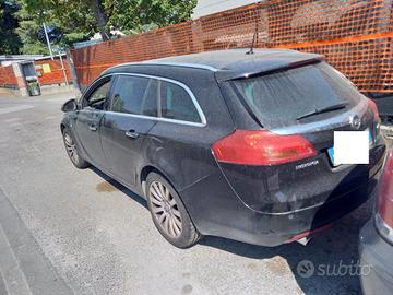 RICAMBI OPEL INSIGNA ANNO 2009