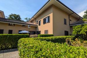 Villa di 168 m² con 4 locali e box auto doppio a L
