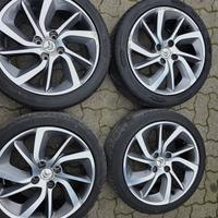 4 cerchi in lega DS3  205.45 17 estive