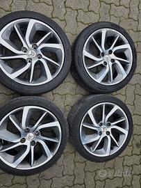 4 cerchi in lega DS3  205.45 17 estive