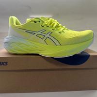 ASICS NOVABLAST 4