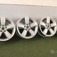 Cerchi in lega Volkswagen Golf T-Roc Taos 16