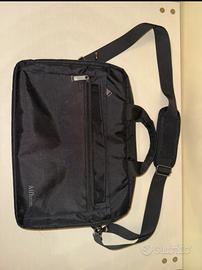 Borsa tracolla nera porta comupter/tablet/document