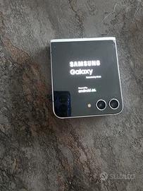 samsung galaxy z flip 5 256gb per ricambi 
