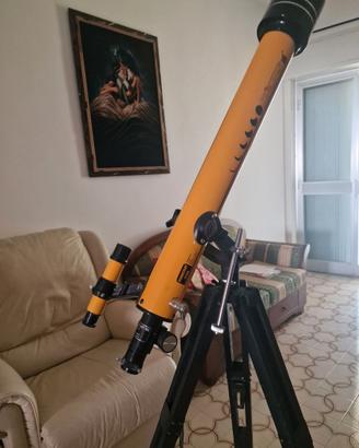 Telescopio Konus Konustart 700 – completo con trep
