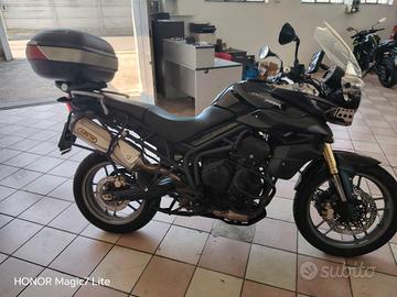 Triumph Tiger 800