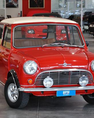 Innocenti Mini replica Morris Cooper S 1275