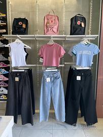 Scaffalature complete e parete per Sneakers