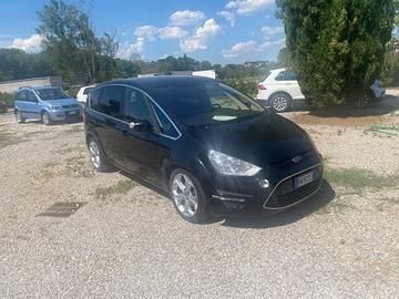 Ford S-Max 2.0 TDCi 163CV Powershift 7 posti Busin