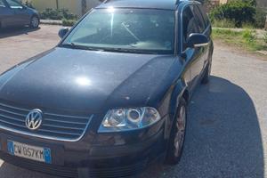 VOLKSWAGEN Passat 1.9 - 2004
