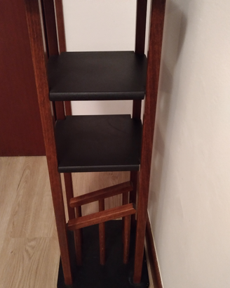 Mobiletto porta telefono e riviste