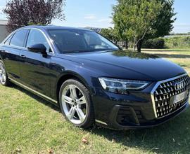 AUDI A8 50 TDI 3.0 quattro tiptronic