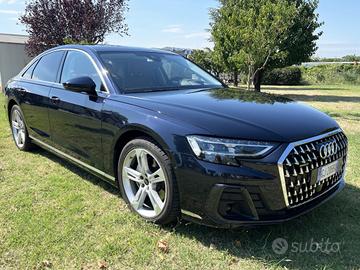 AUDI A8 50 TDI 3.0 quattro tiptronic