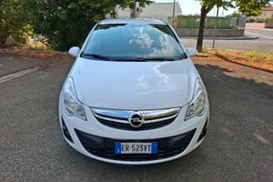Opel Corsa 1.2 5 porte 2013 SOLAMENTE 99.000 KM