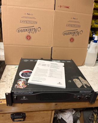 Amplificatore di potenza EUROPOWER EP2000Berhriger