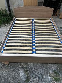 Letto matrimoniale contenitore