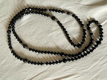 Antica collana in granati Belle Epoque