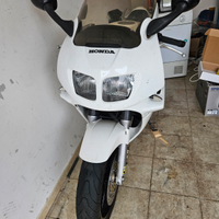 Vendo moto Honda VFR 750 del 97