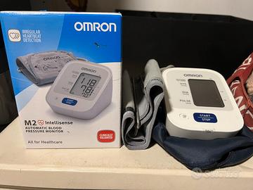 Misuratore di pressione OMRON M2 sfigmomanometro