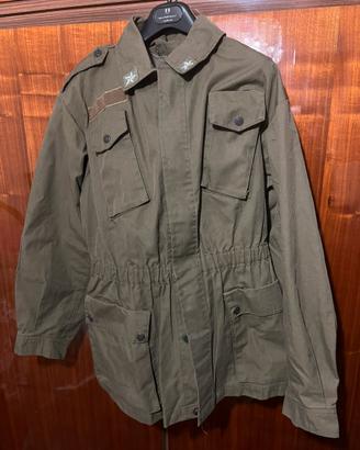 Giacca e pantaloni militari italiani
