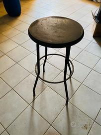 Sgabello da bar vintage in metallo e legno