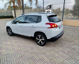 Peugeot 2008 BlueHDi 100 Allure